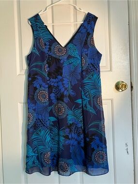 Nine West Blue Teal Floral V-Neck Mini Dress